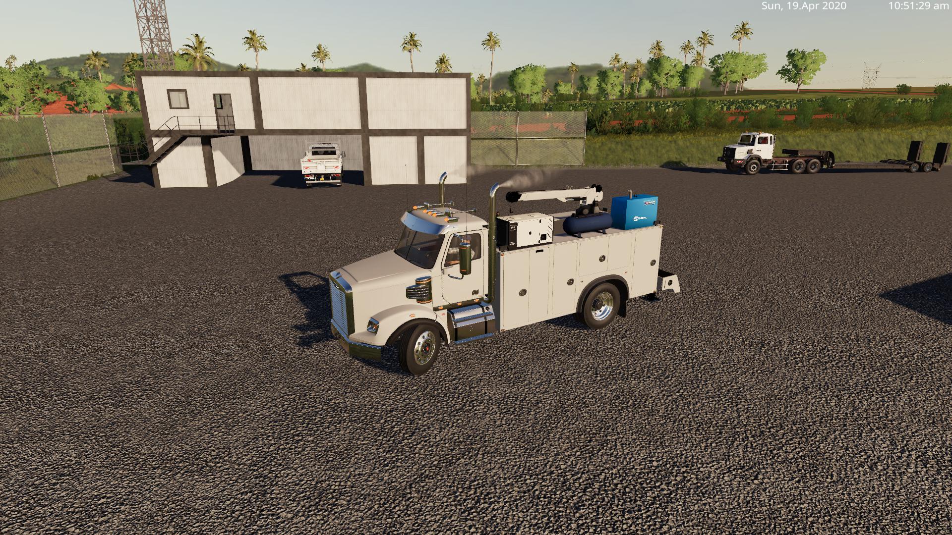 Фарминг симулятор 19 мод машин. Freightliner для Farming Simulator 2019. Мод на мусоровоз ФС 22. Fs19 Грузовики. Фредлайнер для ФС 19.